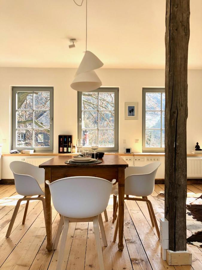 Ferienwohnung Weingut Villa Huesgen Am Moenchhof 트라벤트라바흐 외부 사진