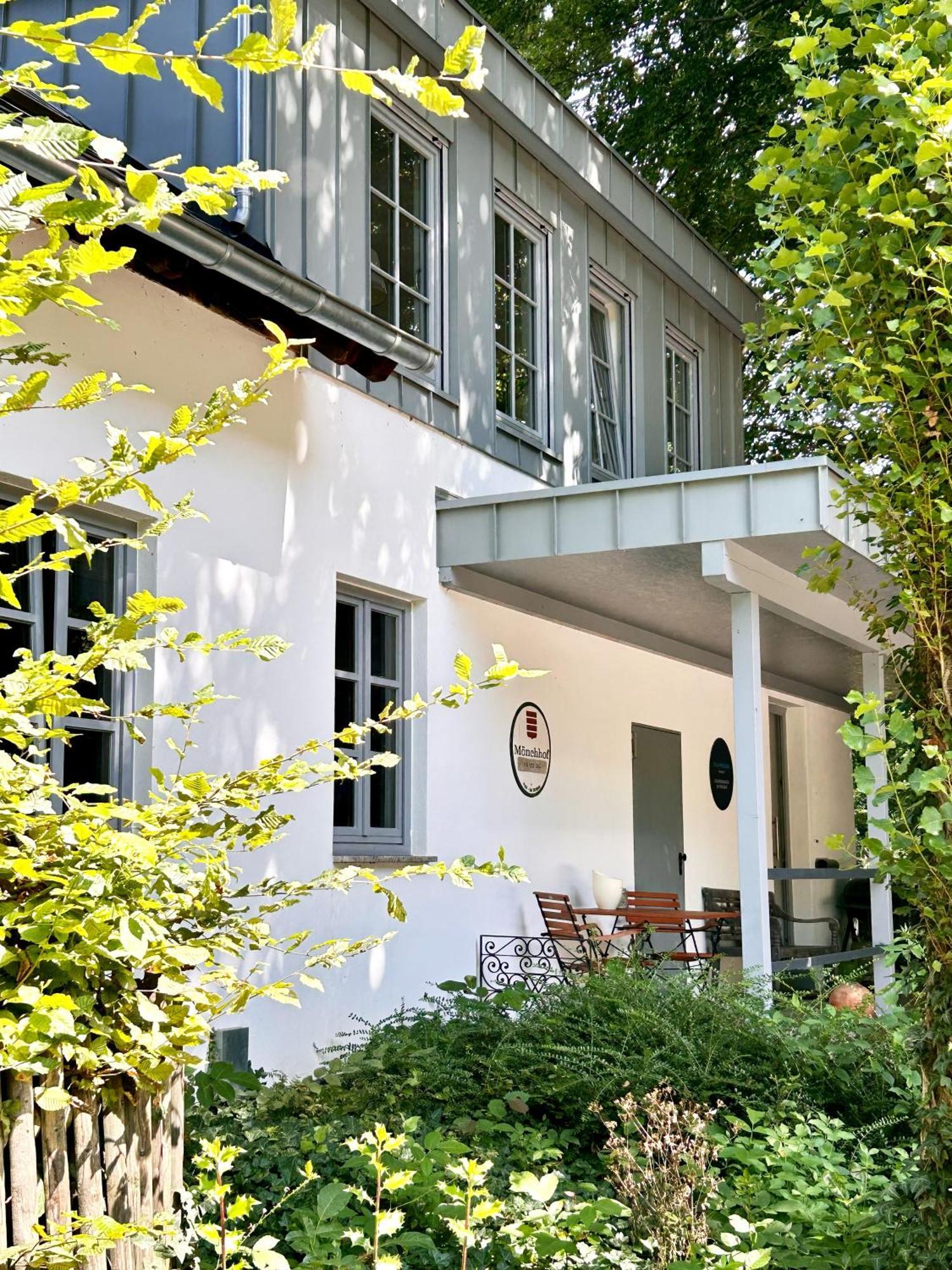 Ferienwohnung Weingut Villa Huesgen Am Moenchhof 트라벤트라바흐 외부 사진